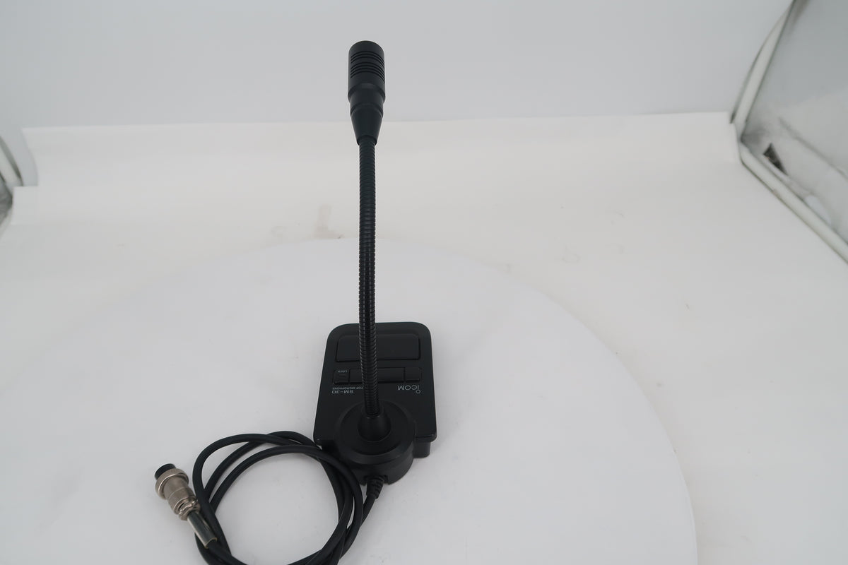 U20453 Used ICOM SM-30 Desktop Microphone