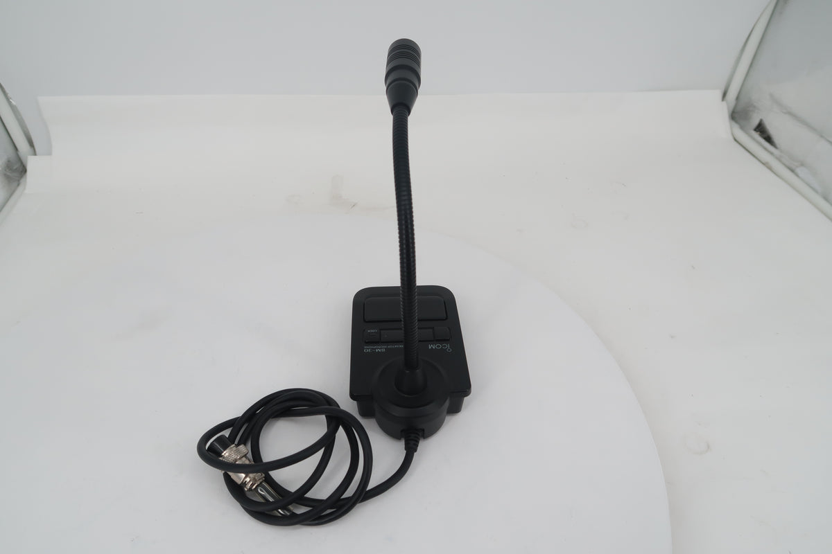 U20454 Used ICOM SM-30 Desktop Microphone