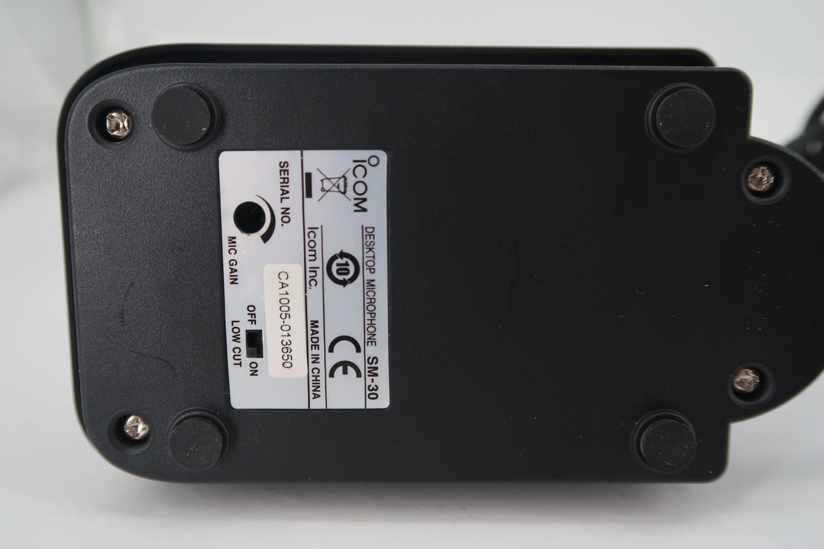 U20454 Used ICOM SM-30 Desktop Microphone
