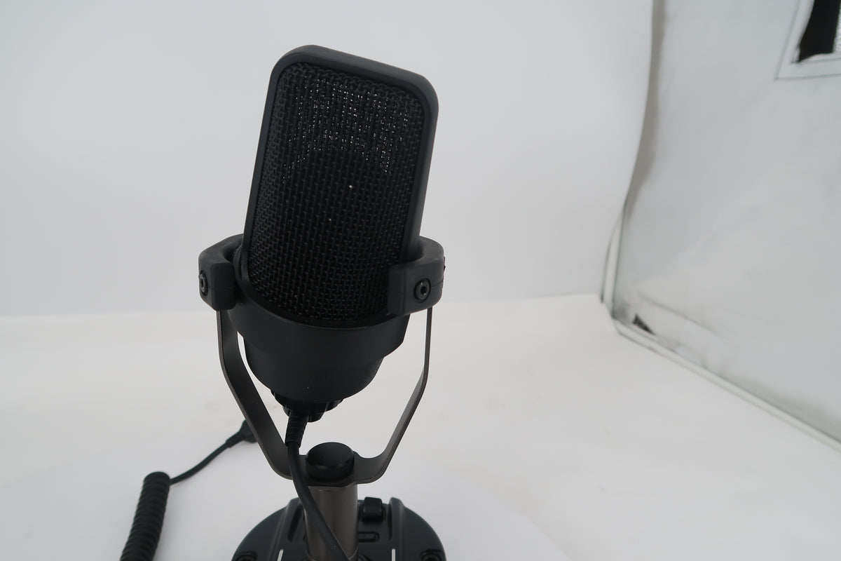 U20456 Used Yaesu MD-200A8X Ultra High Fidelity Desktop Microphone