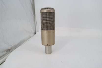 U20467 Used Heil Sound PR 40 Dynamic Microphone Champagne with Collector Case