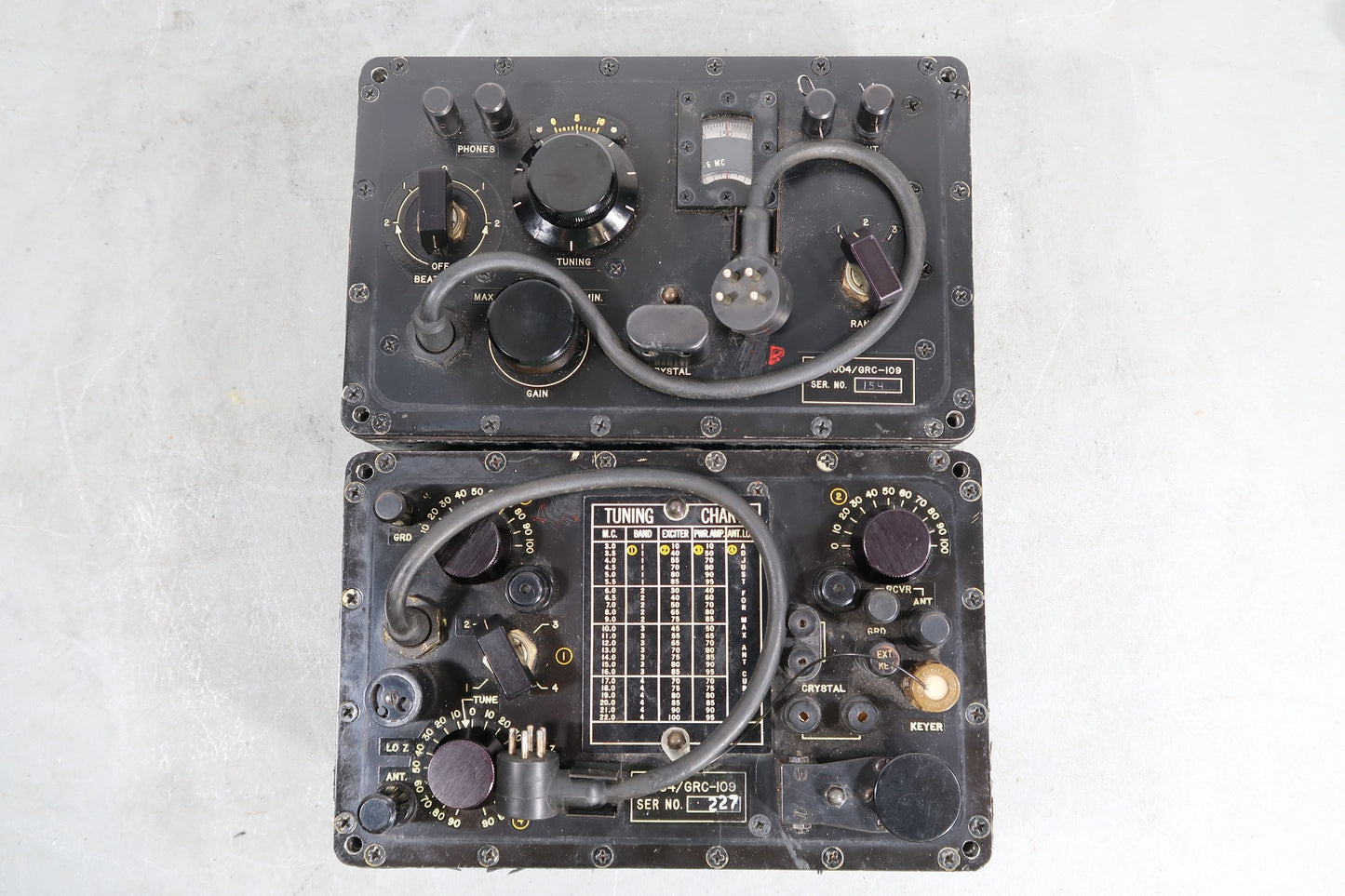 U19576 AS IS Antique Military Admiral Corp. GRC-109 Radio Set