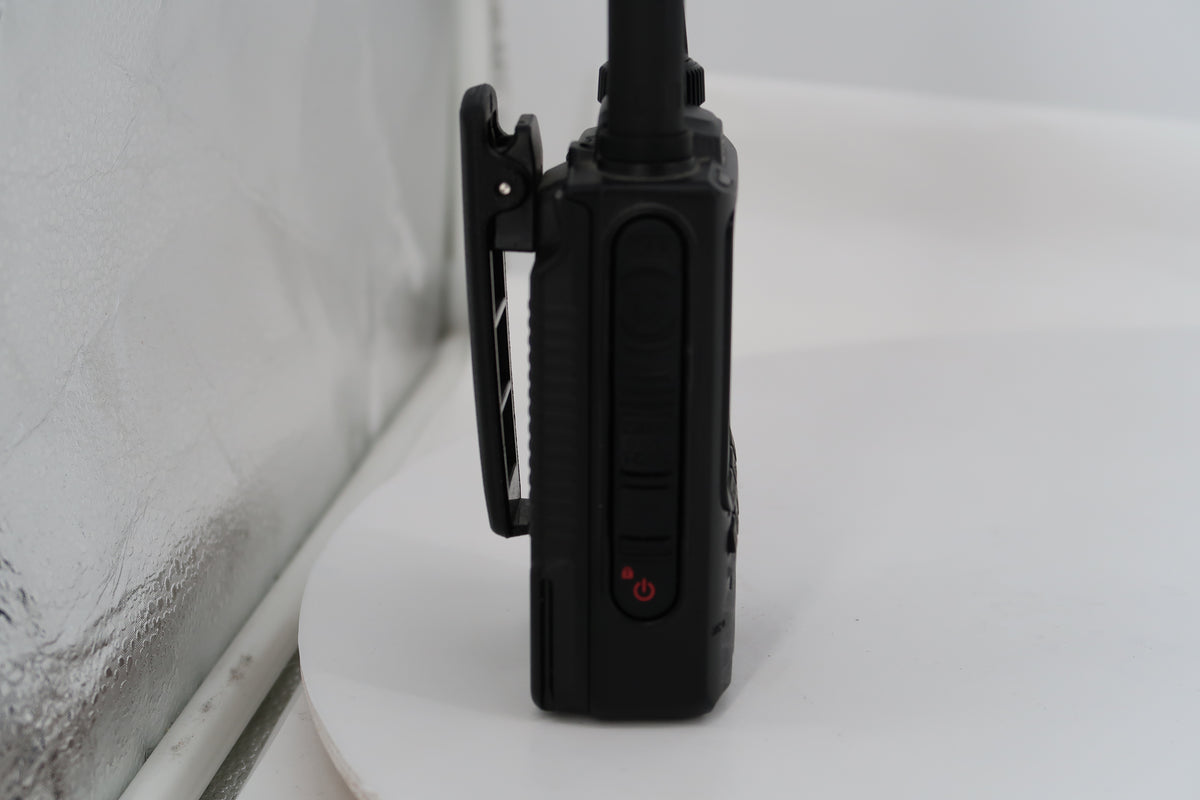 U20485 Used Yaesu FT-3DR C4FM/FM 144/430MHz Dual Band 5W Handheld Transceiver