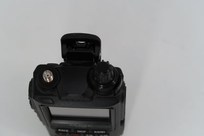 U20485 Used Yaesu FT-3DR C4FM/FM 144/430MHz Dual Band 5W Handheld Transceiver