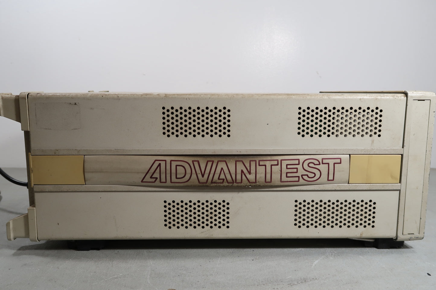 U19593 AS IS Advantest R3361A Spectrum Analyzer