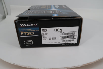 U20485 Used Yaesu FT-3DR C4FM/FM 144/430MHz Dual Band 5W Handheld Transceiver