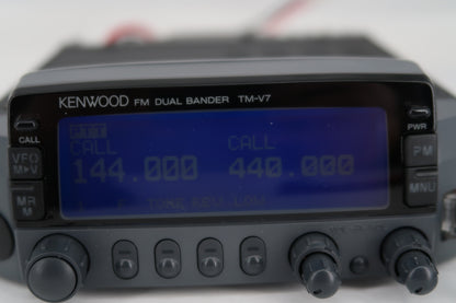U20489 Used Kenwood TM-V7A 144/440MHz FM Dual Bander Transceiver with VS-3 Voice Unit
