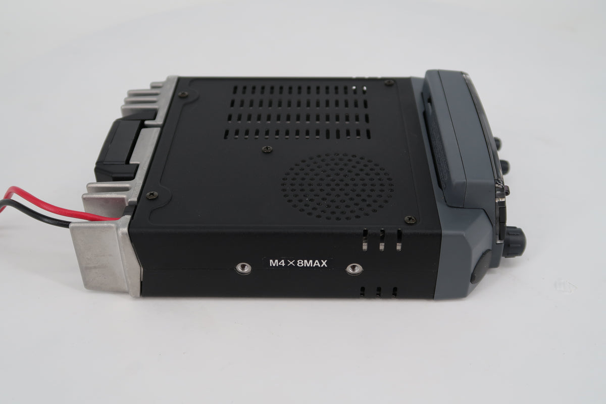 U20489 Used Kenwood TM-V7A 144/440MHz FM Dual Bander Transceiver with VS-3 Voice Unit