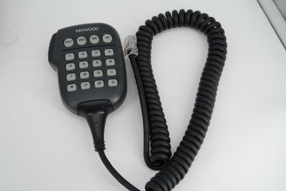 U20489 Used Kenwood TM-V7A 144/440MHz FM Dual Bander Transceiver with VS-3 Voice Unit