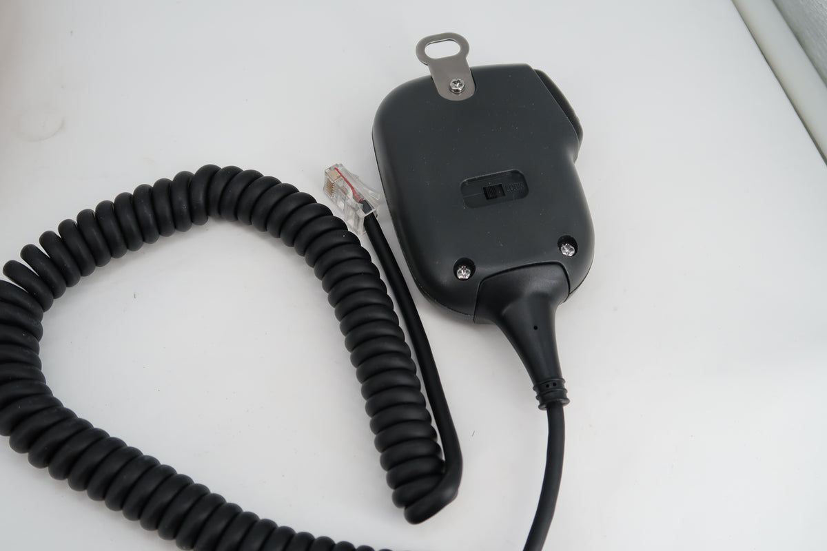U20489 Used Kenwood TM-V7A 144/440MHz FM Dual Bander Transceiver with VS-3 Voice Unit