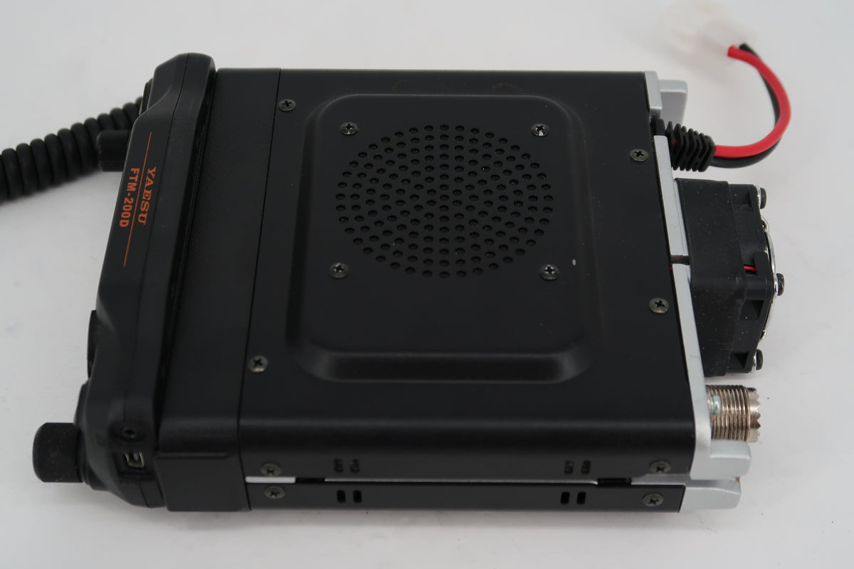 U20490 Used Yaesu FTM-200DR C4FM/FM 144/430MHz Dual Band 50W Transceiver