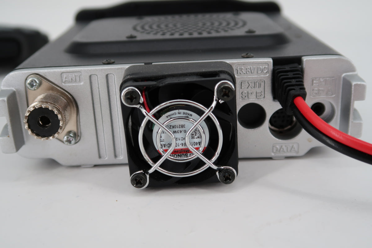 U20490 Used Yaesu FTM-200DR C4FM/FM 144/430MHz Dual Band 50W Transceiver