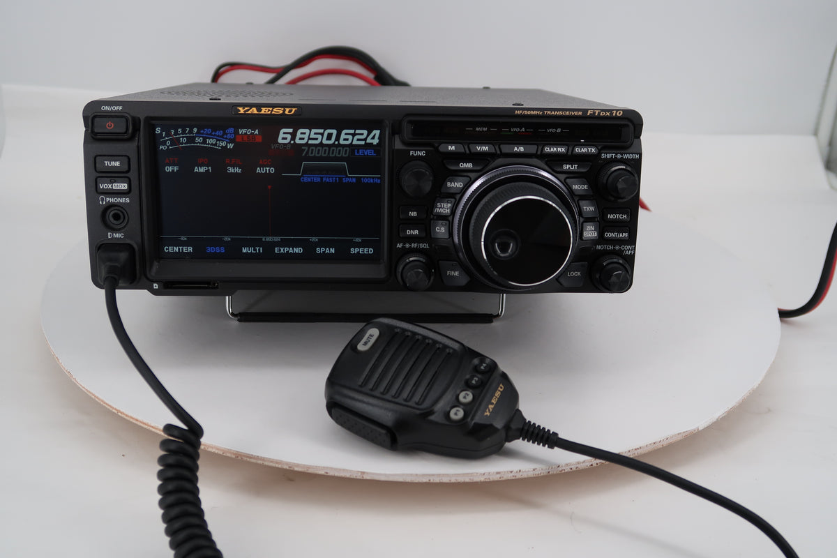 U20491 Used Yaesu FTdx10 HF/50MHz 100W Transceiver