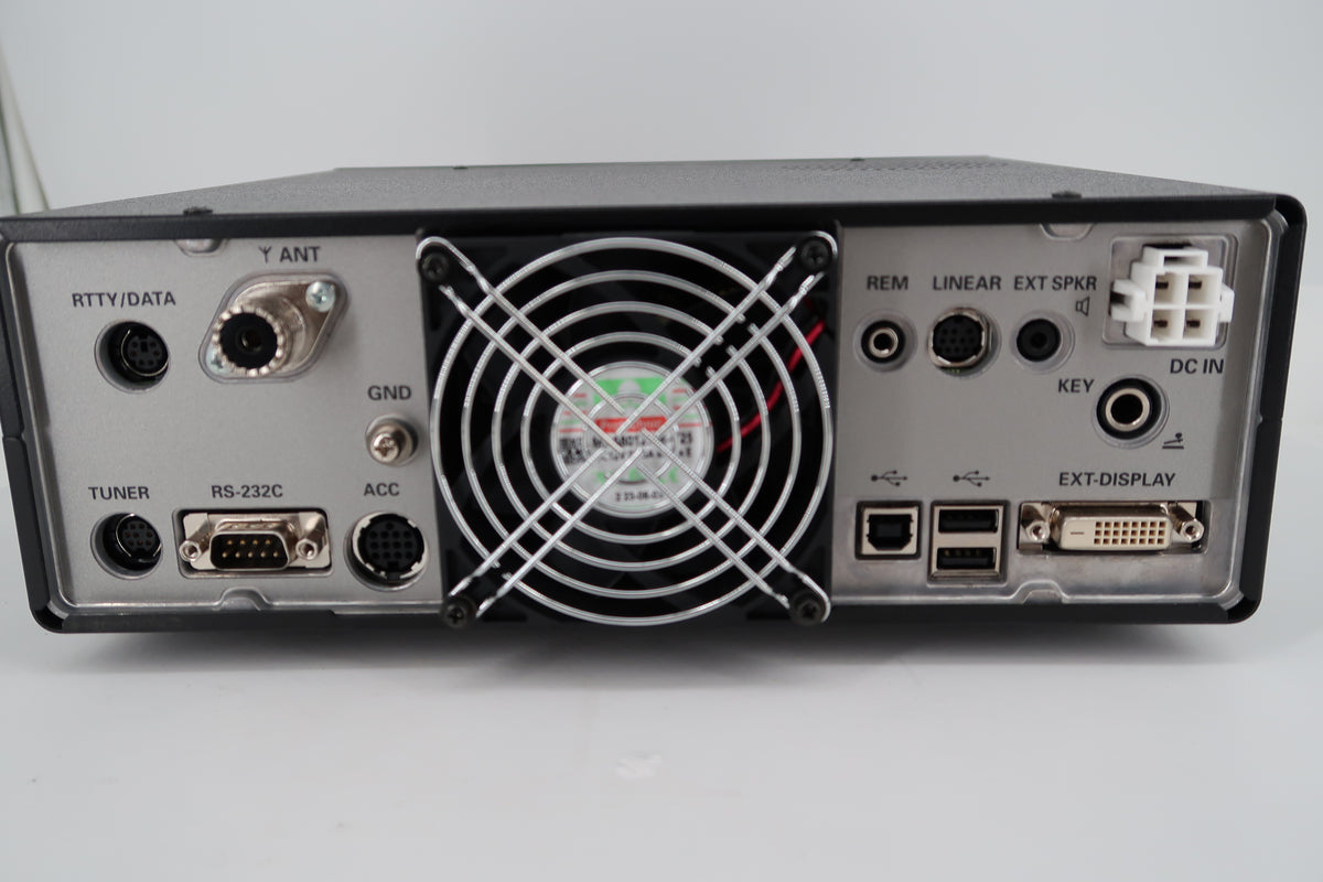 U20491 Used Yaesu FTdx10 HF/50MHz 100W Transceiver