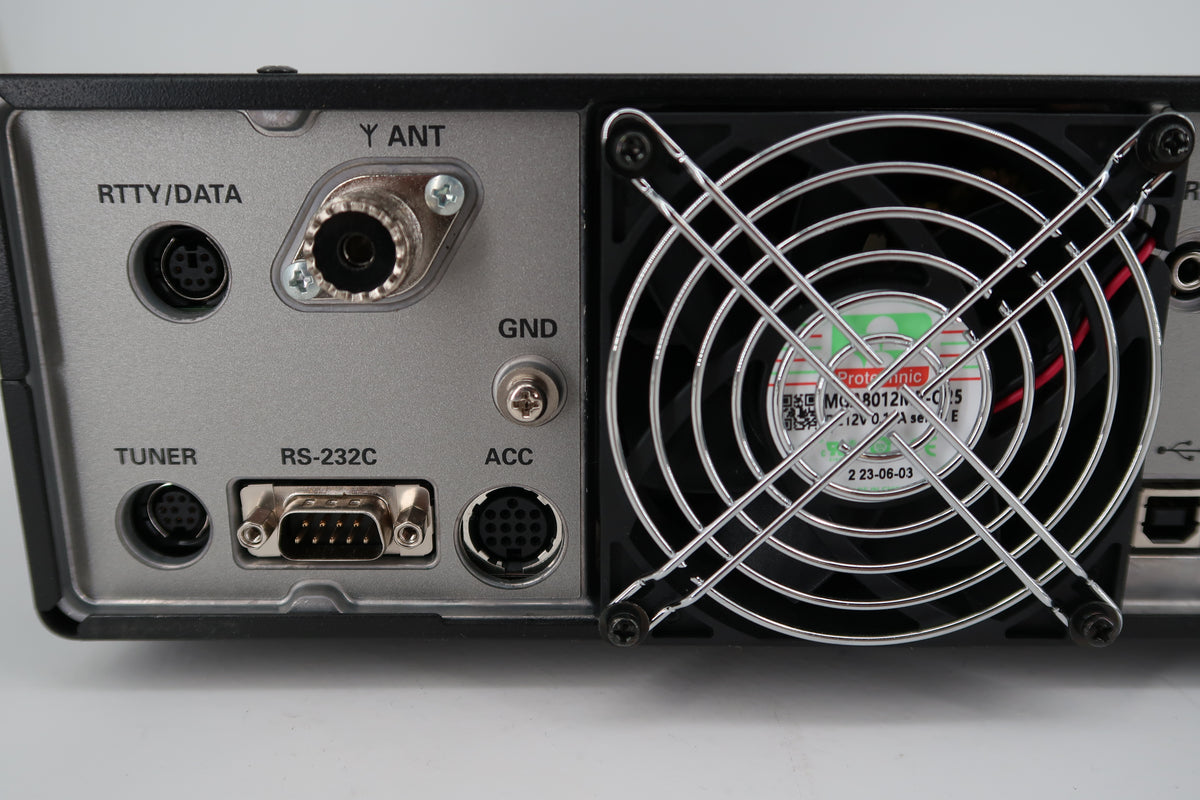 U20491 Used Yaesu FTdx10 HF/50MHz 100W Transceiver