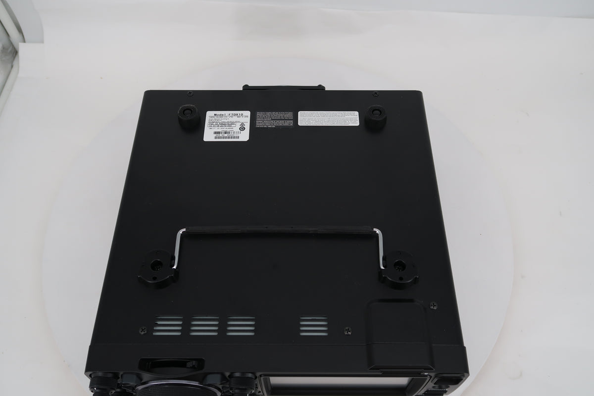 U20491 Used Yaesu FTdx10 HF/50MHz 100W Transceiver
