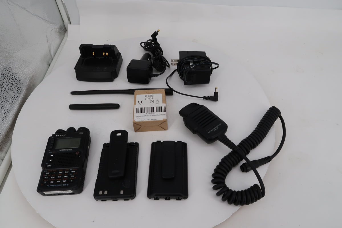 U20492 Used Yaesu VX-8DR 50/144/430 Triple-Band Heavy Duty Submersible Transceiver