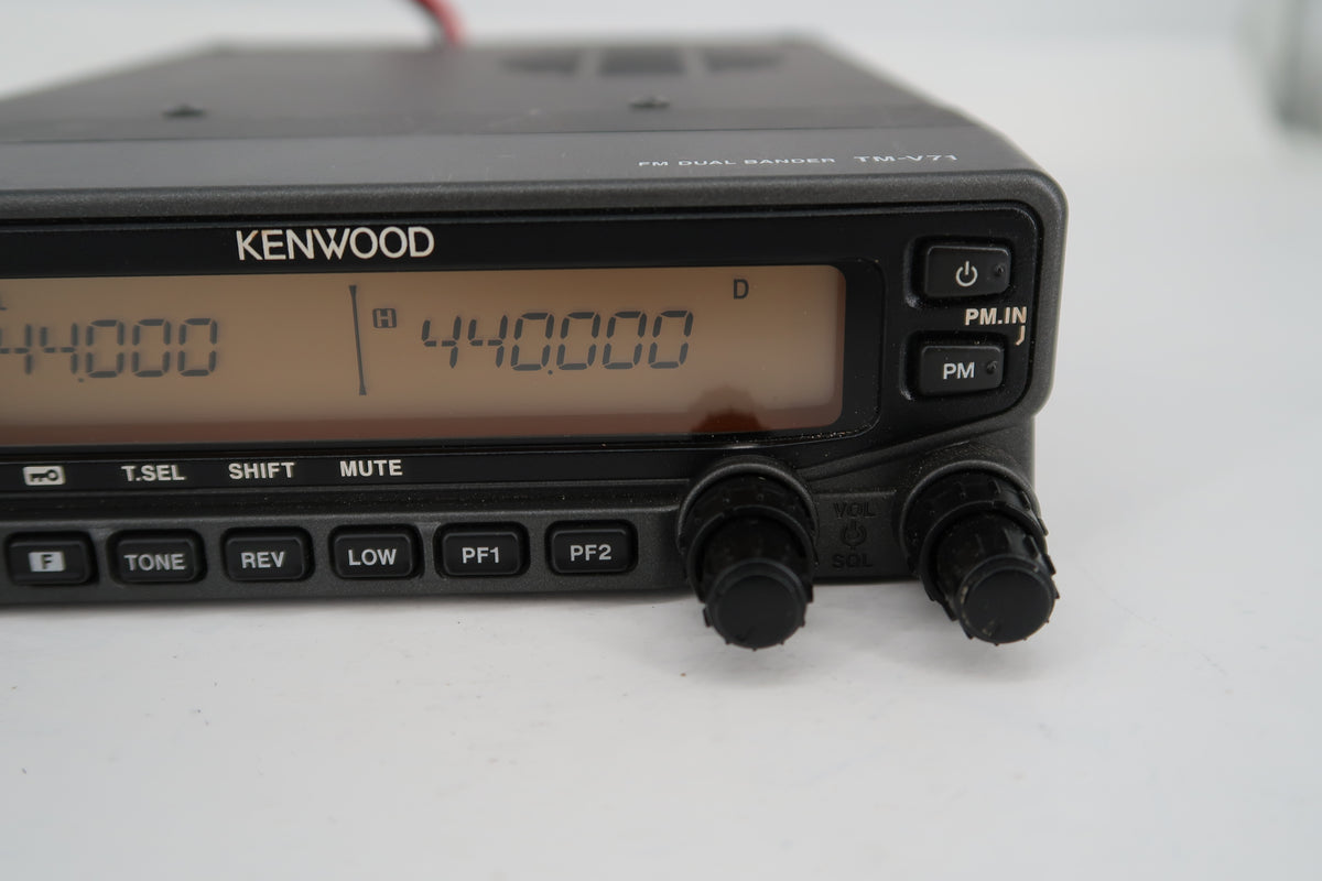 U20493 Used Kenwood TM-V71A 144/440MHz FM Dual Bander 50W Transceiver