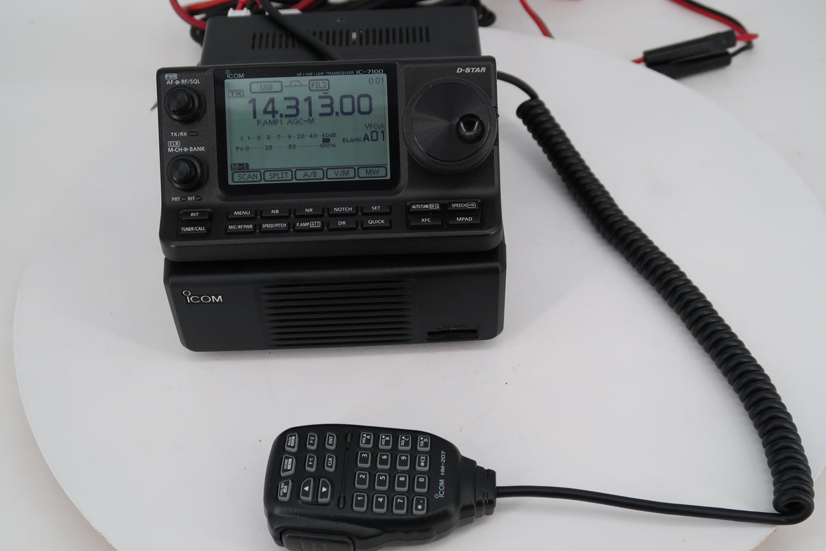 U20495 Used Icom IC-7100 HF/VHF/UHF All Mode Transceiver