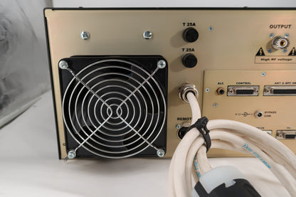 U20496 Used OM Power OM2500A 2500 Watt HF (1.8-29.7 MHz) Power Amplifier with Remote