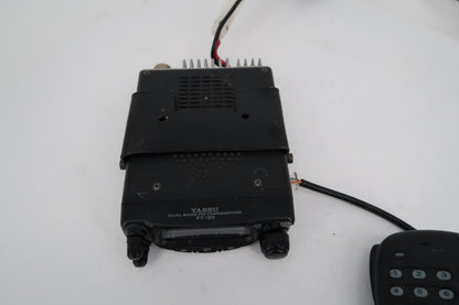U20498 Used Yaesu FT-90R VHF/UHF Ultra-Compact FM Transceiver Slightly Dim Display
