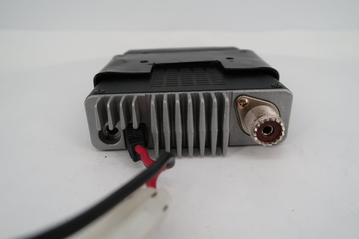 U20498 Used Yaesu FT-90R VHF/UHF Ultra-Compact FM Transceiver Slightly Dim Display