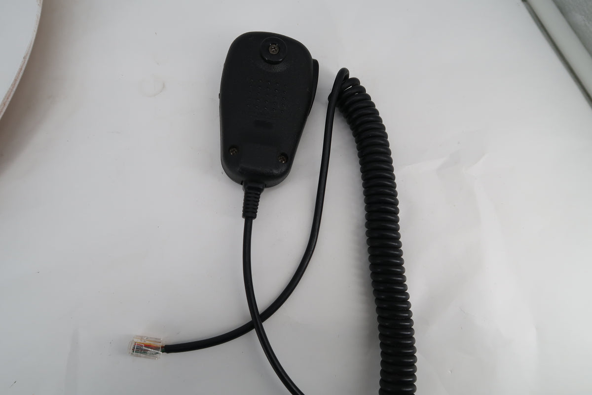 U20498 Used Yaesu FT-90R VHF/UHF Ultra-Compact FM Transceiver Slightly Dim Display