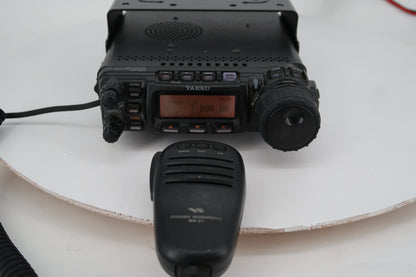 U20500 Used Yaesu FT-857D HF/VHF/UHF 100W Multi-Mode Ultra-Compact Transceiver