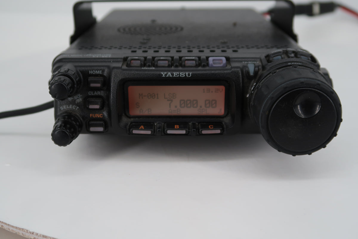 U20500 Used Yaesu FT-857D HF/VHF/UHF 100W Multi-Mode Ultra-Compact Transceiver