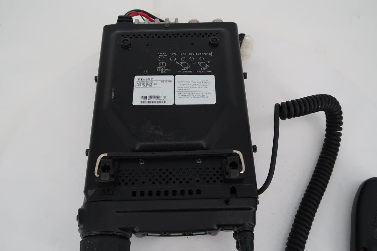 U20500 Used Yaesu FT-857D HF/VHF/UHF 100W Multi-Mode Ultra-Compact Transceiver