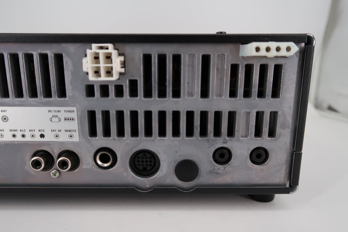U20502 Used ICOM IC-718 with DSP HF SSB/CW/RTTY/AM 100W Transceiver