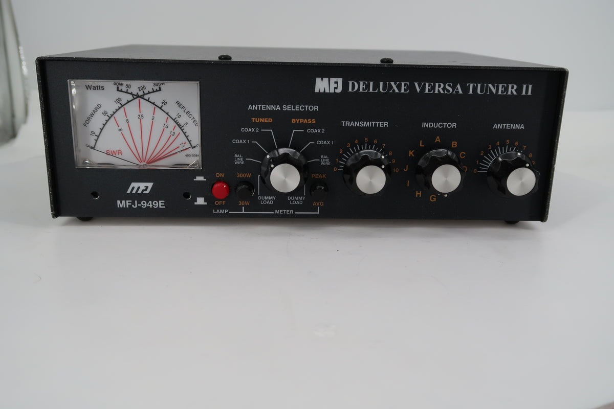 U20505 Used MFJ Deluxe Versa Tuner II MFJ-949E Antenna Tuner 1.8-30MHz 300 Watts