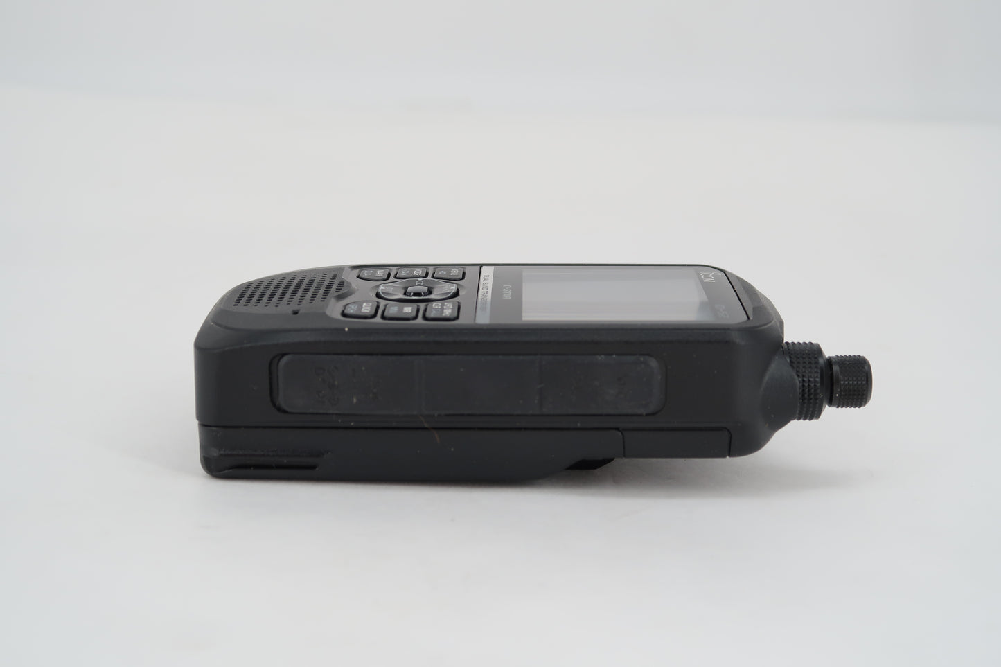 U19699 Used Icom ID-52A VHF/UHF Dual Band Handheld Transceiver No Charger