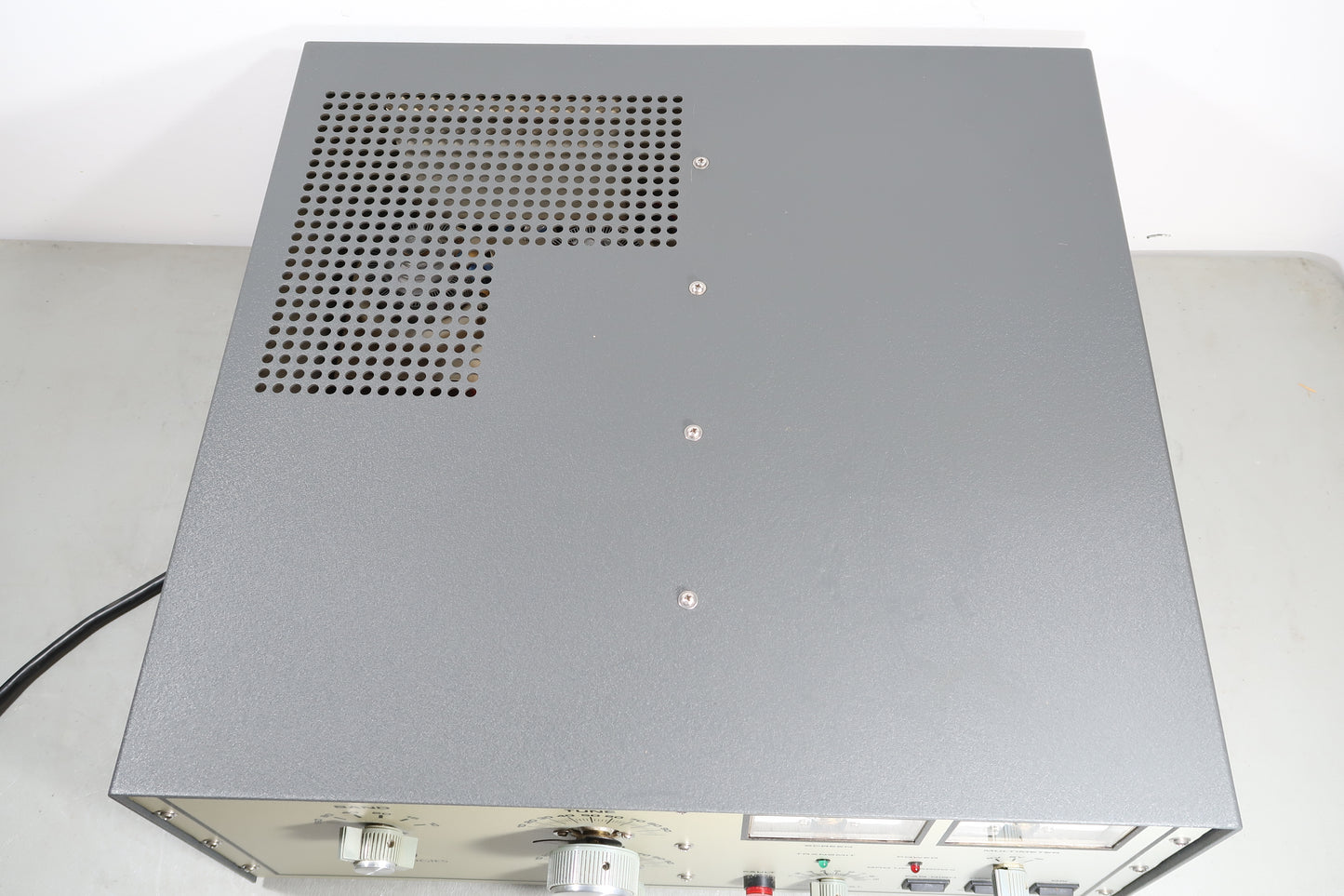 U19748 Used QRO HF-2500DX Heavy-Duty Linear Amplifier