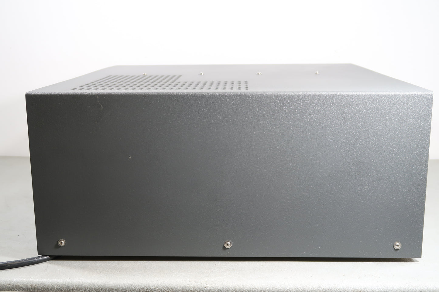 U19748 Used QRO HF-2500DX Heavy-Duty Linear Amplifier