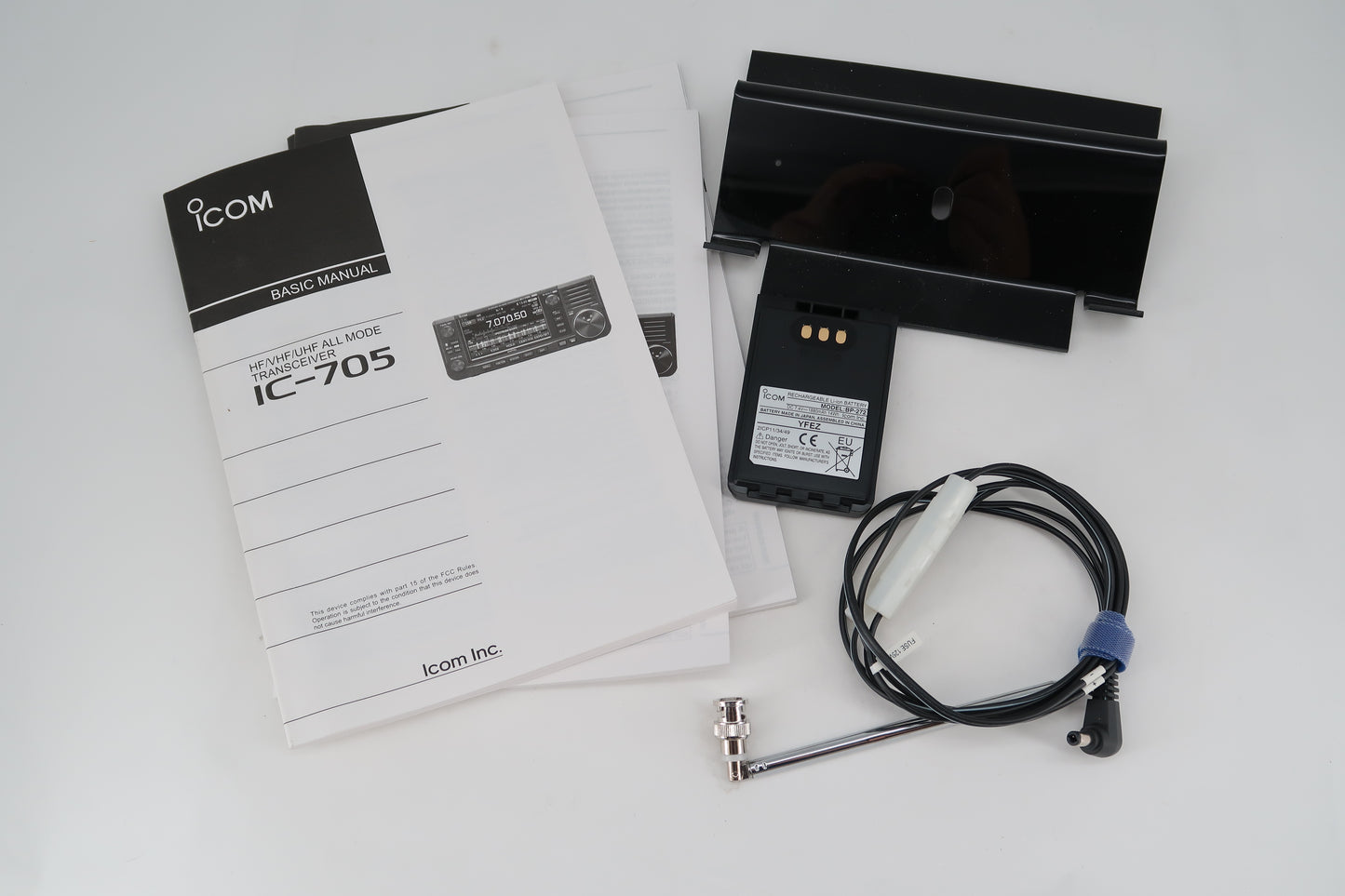 U19781 Used ICOM IC-705 Portable All-Mode Transceiver