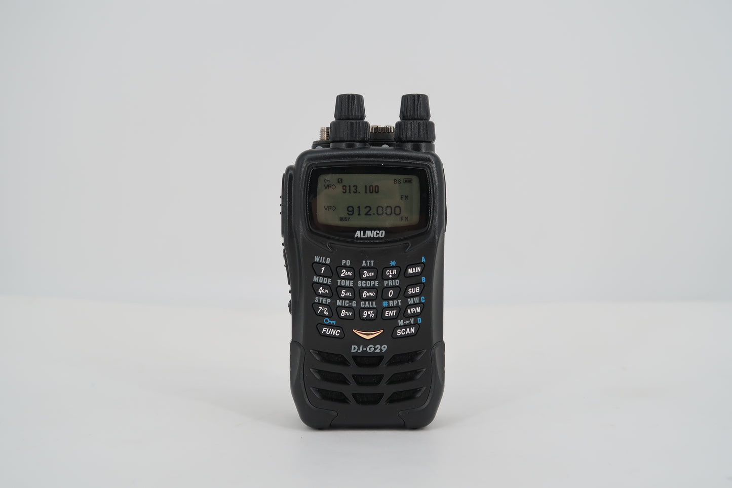 U19790 Used Alinco DJ-G29T 222/902 MHZ  FM Handheld Transceiver w/ RT Systems