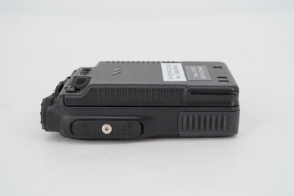 U19801 Used Yaesu VX-8R Quad-Band Submersible Handheld Transceiver