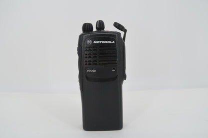 U19829 Used Motorola HT750 16Ch. 6m Two-Way Handheld (Model: AAH25CEC9AA3AN)