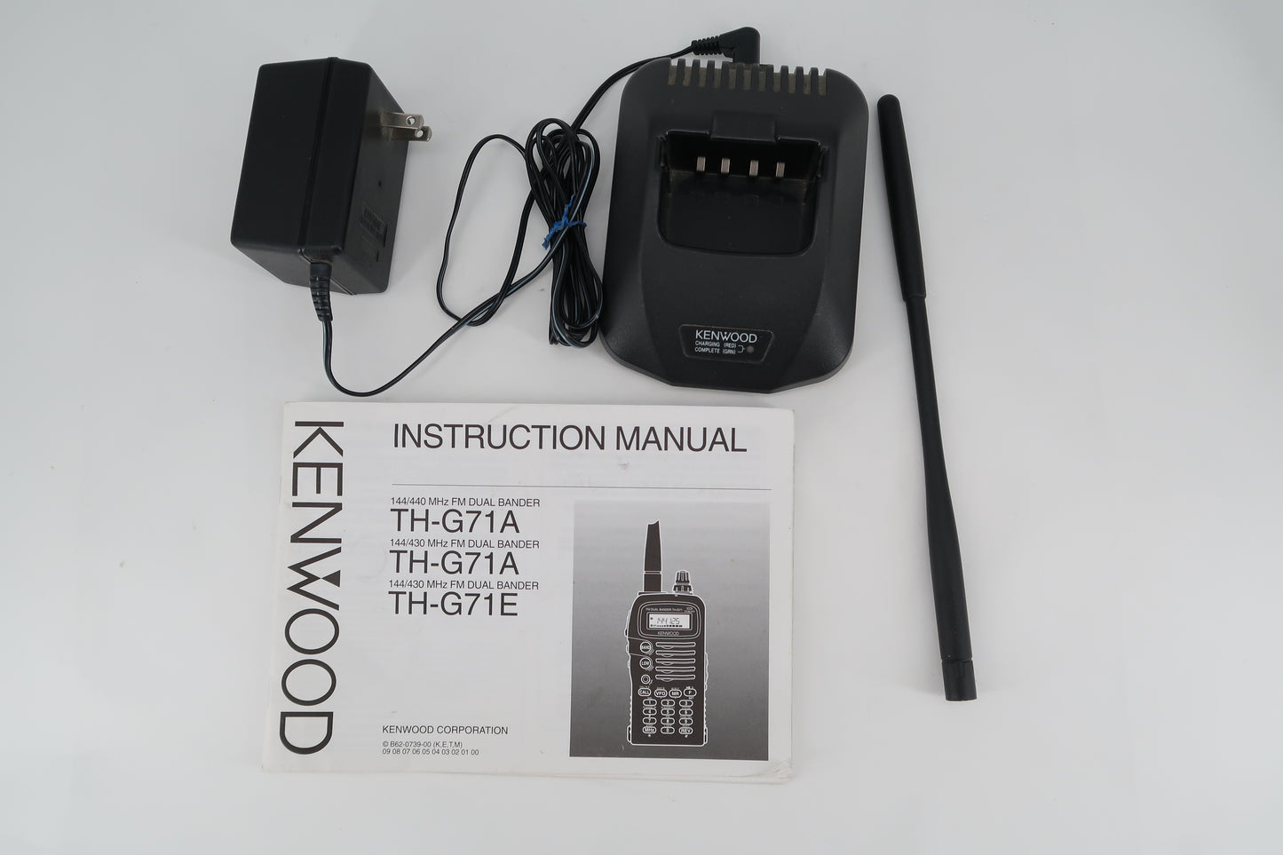 U19828 Used Kenwood TH-G71A 144/440MHz FM Dual Band HT