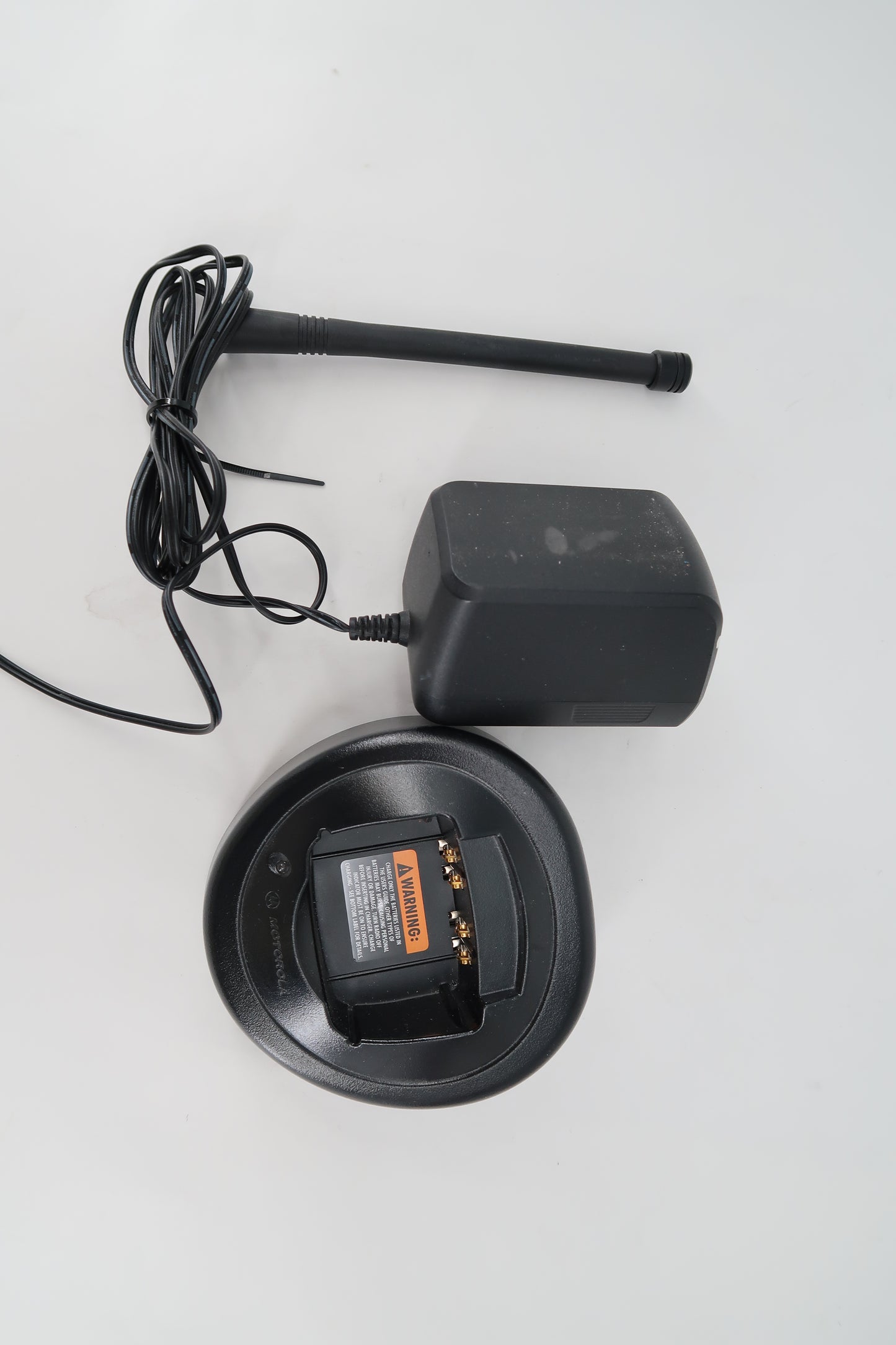 U19831 Used Motorola HT750 16Ch. VHF Two-Way Handheld (Model: AAH25KDC9AA3AN)