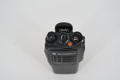 U19831 Used Motorola HT750 16Ch. VHF Two-Way Handheld (Model: AAH25KDC9AA3AN)
