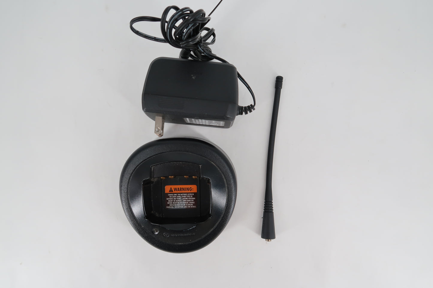 U19833 Used Motorola HT750 16Ch. UHF Two-Way Handheld (Model: AAH25RDC9AA3AN)