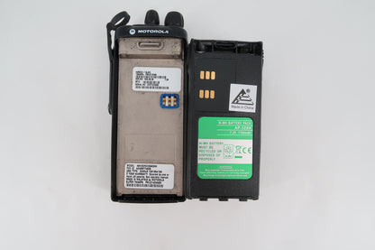 U19833 Used Motorola HT750 16Ch. UHF Two-Way Handheld (Model: AAH25RDC9AA3AN)
