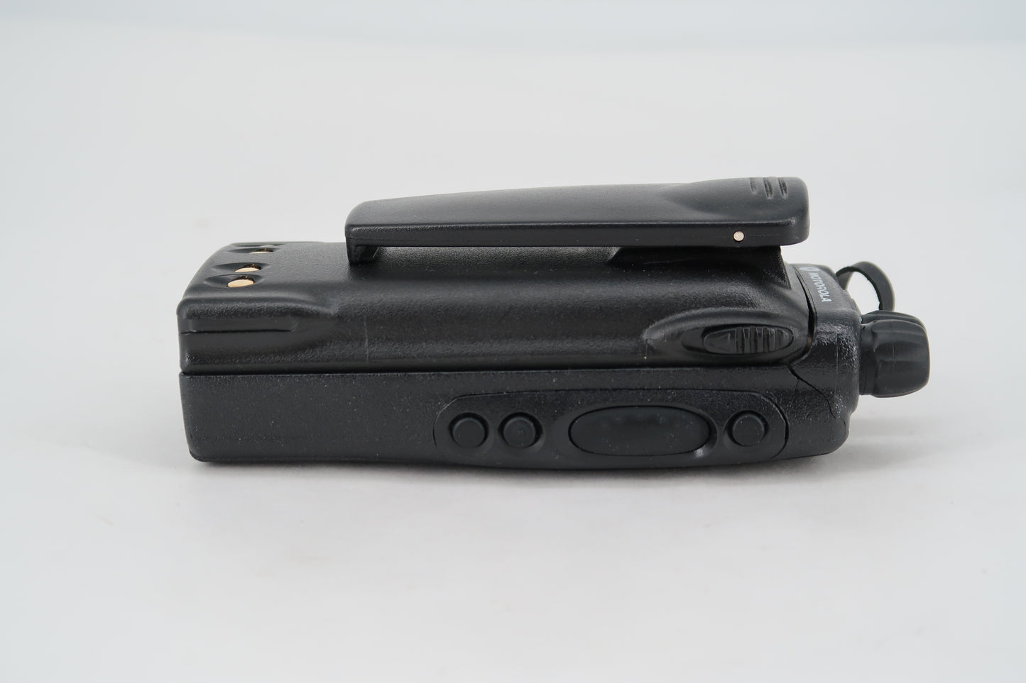 U19833 Used Motorola HT750 16Ch. UHF Two-Way Handheld (Model: AAH25RDC9AA3AN)