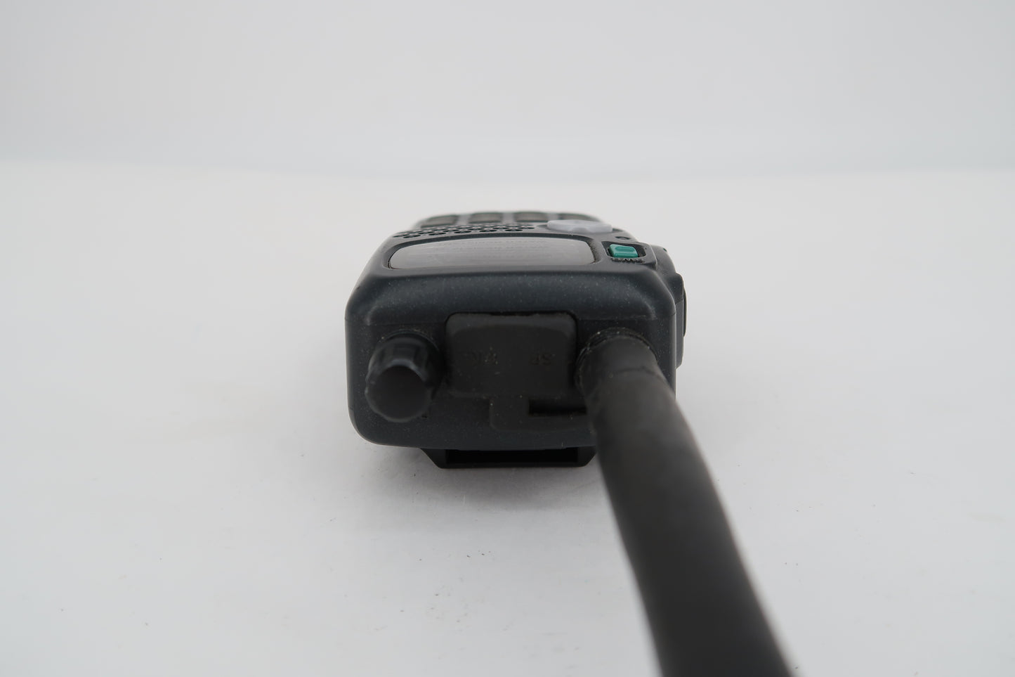 U19871 Used Icom IC-T81A Multi-Band Submersible Handheld Transceiver
