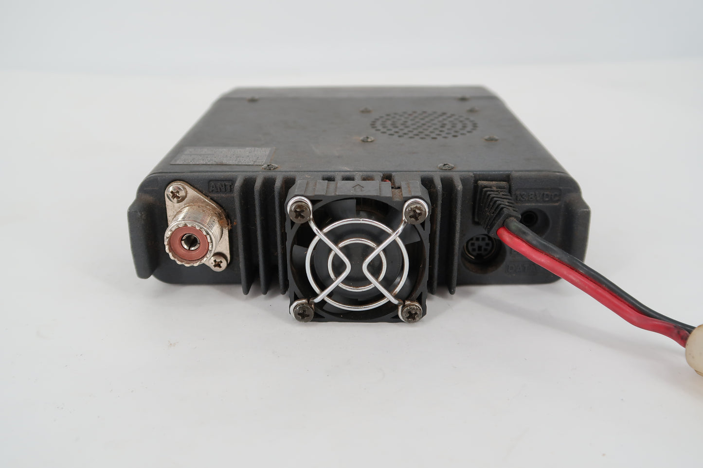 U19890 Used Yaesu FT-8800R Dual Band FM Mobile Transceiver