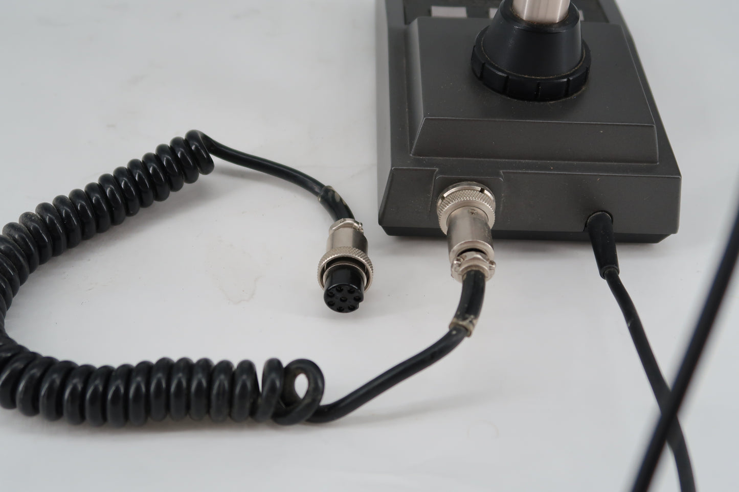 19901 USED Yaesu MD-1 Dynamic Desk Microphone