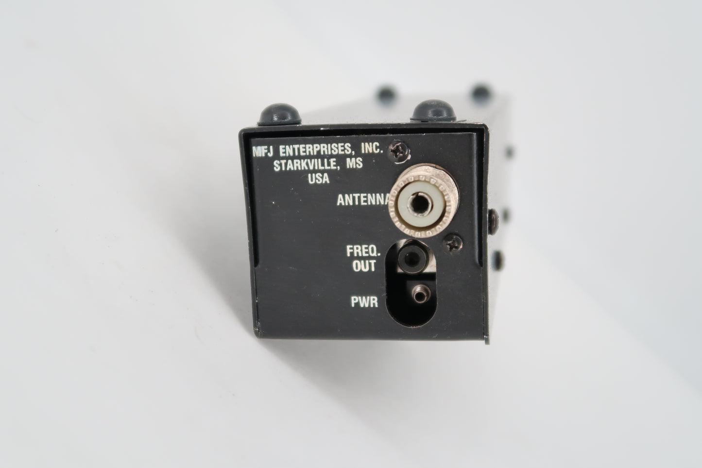 U19909 Used MFJ-208 VHF SWR Analyzer