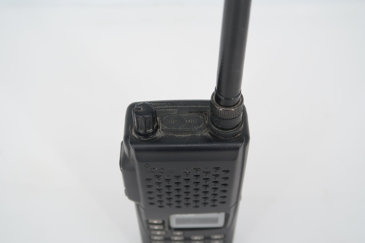 U19932 Icom IC-T2A Analog 2 Meter Handheld Transceiver